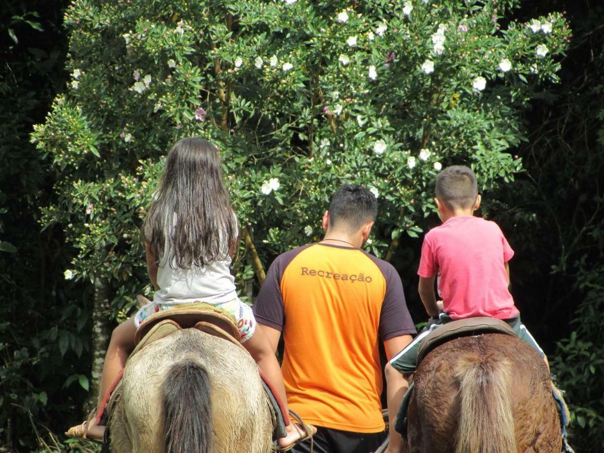 Hotel Fazenda Villa Galicia Nazaré Paulista Buitenkant foto